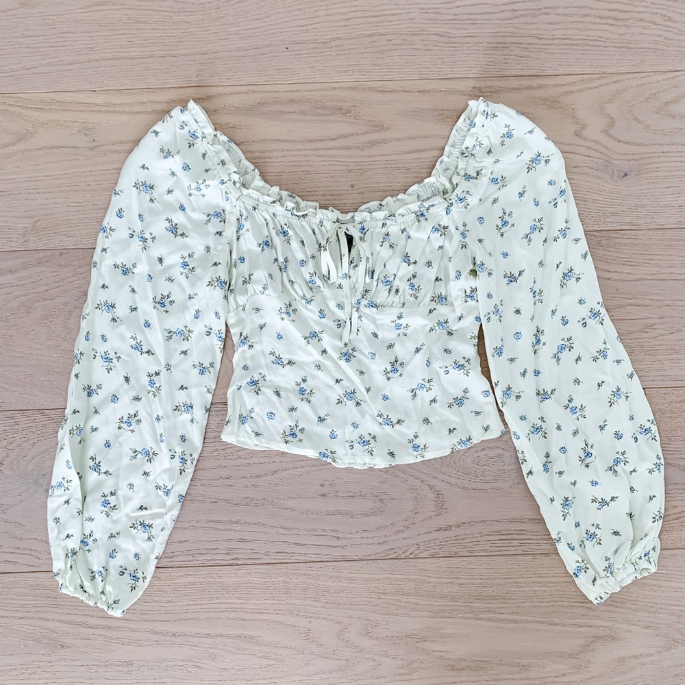 Cropped Floral top